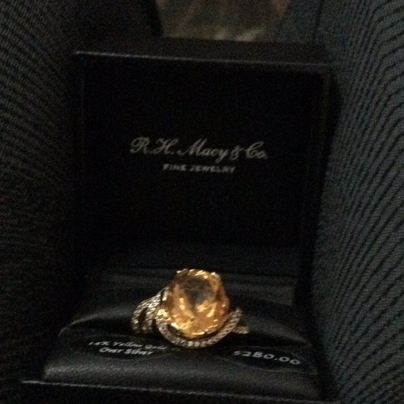 ❤️PRETTY❤️CITRINE & YELLOW GOLD RING - Picture 9 of 9